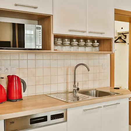 Krtek In The Heart Of Apartment